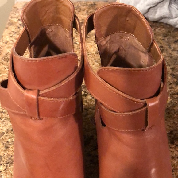 Reba leather Booties - Picture 8 of 8